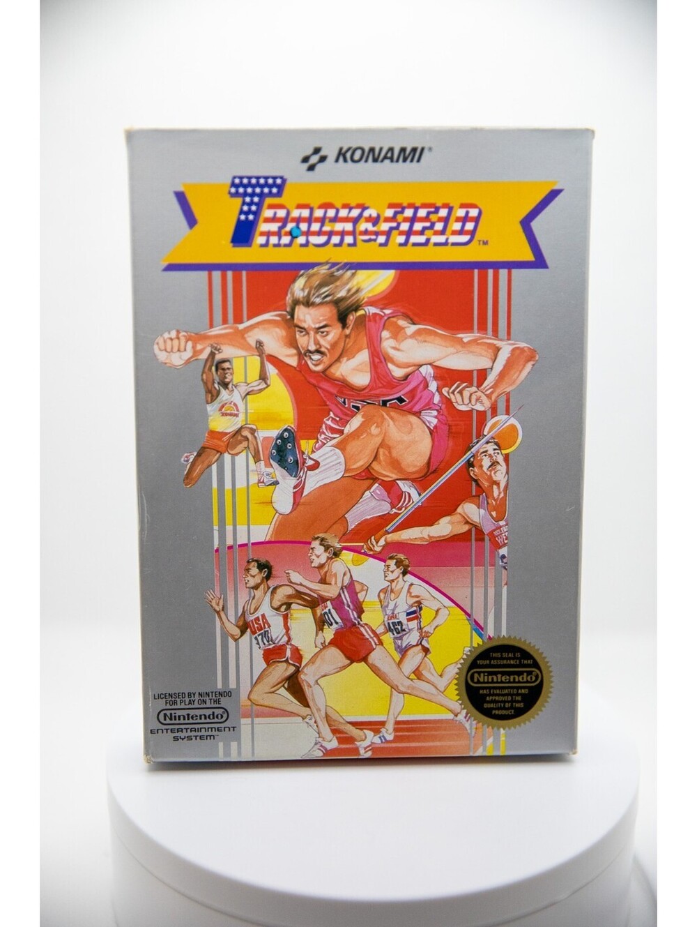 1987 NES Nintendo Track & Field BOX - NO GAME